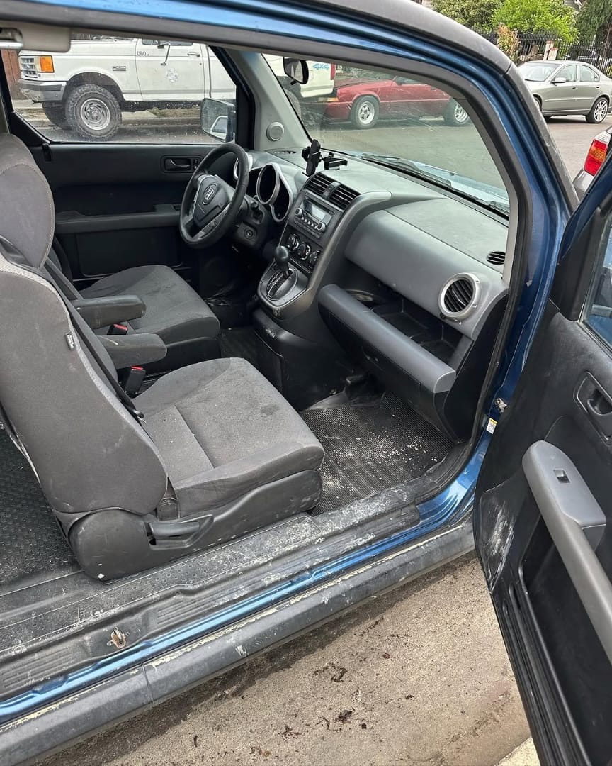 Honda Element front interior before detailing