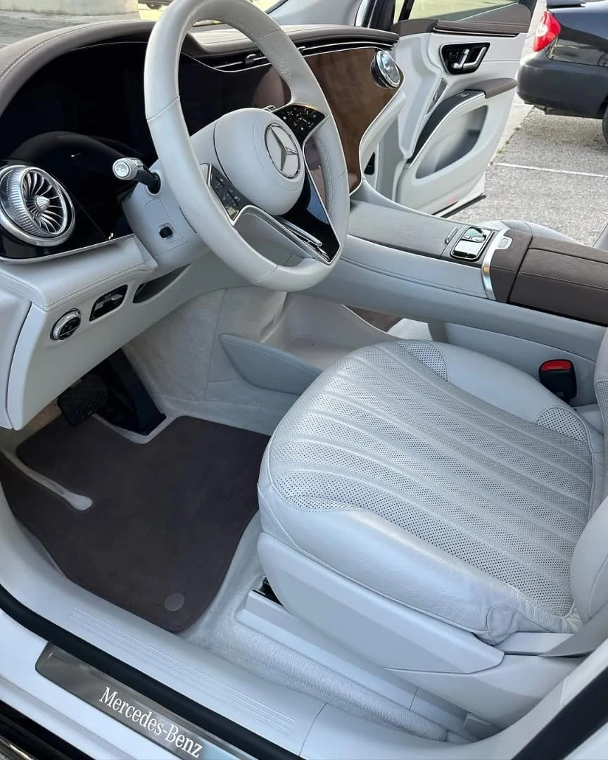 Mercedes-Benz — detailing photo 7