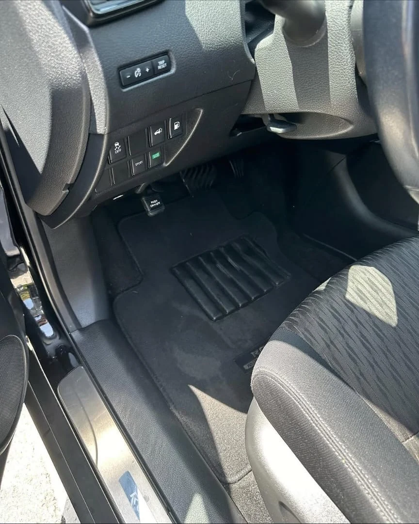 Nissan Rogue — detailing photo 9