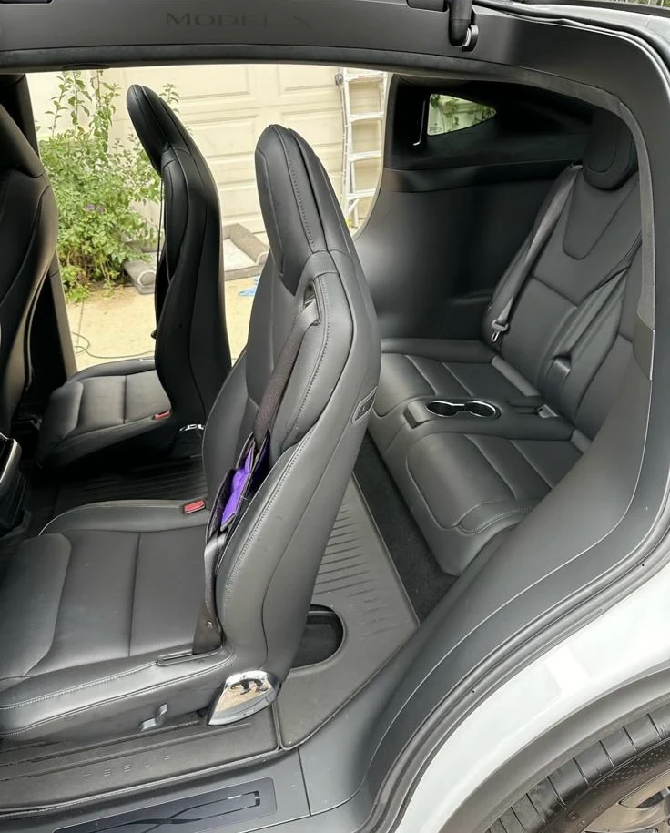 Tesla detailing photo 11