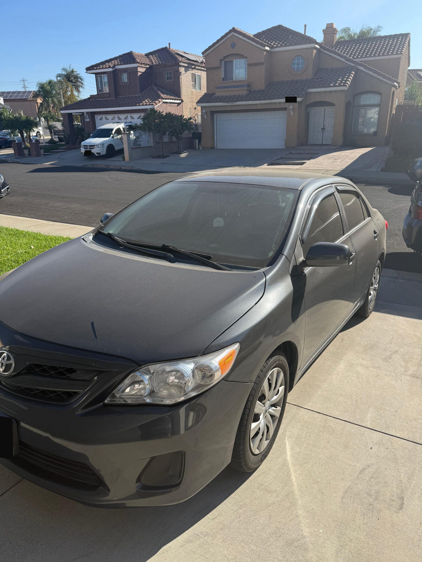 Toyota Corolla front before detailing