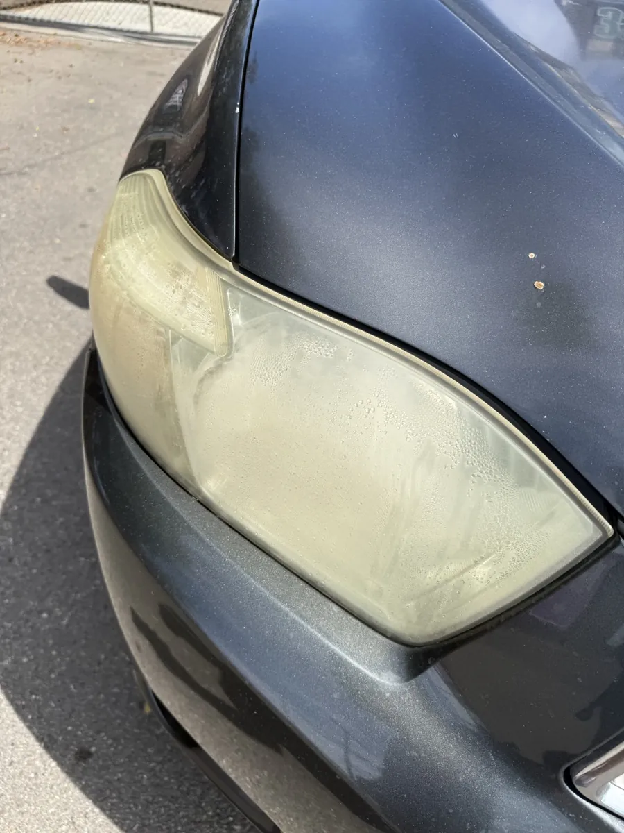 Headlight before restoration